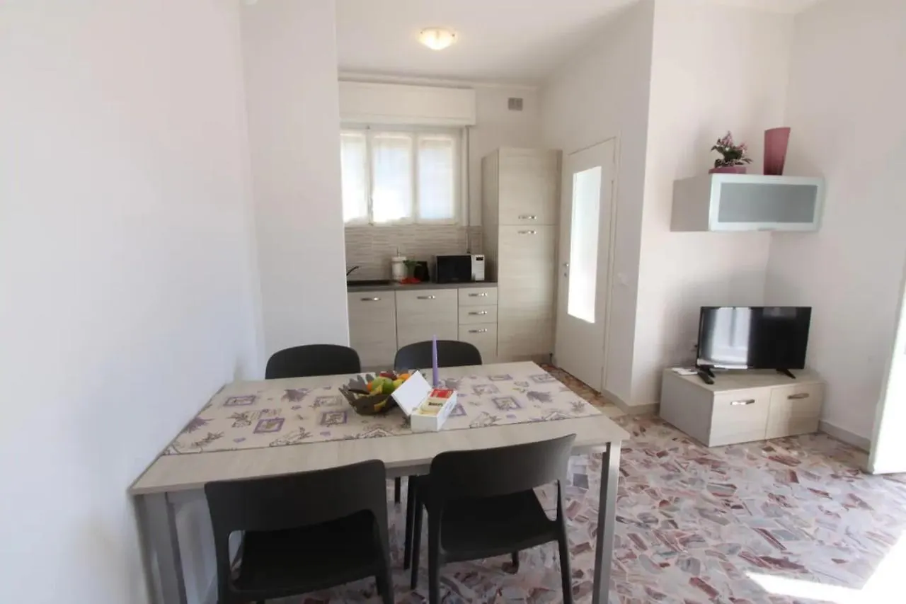Apartment Appartamento Sole Lezzeno